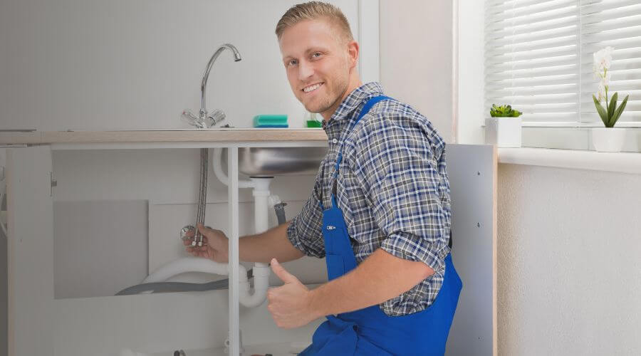 Expert burst pipe repair services in Rayland, OH